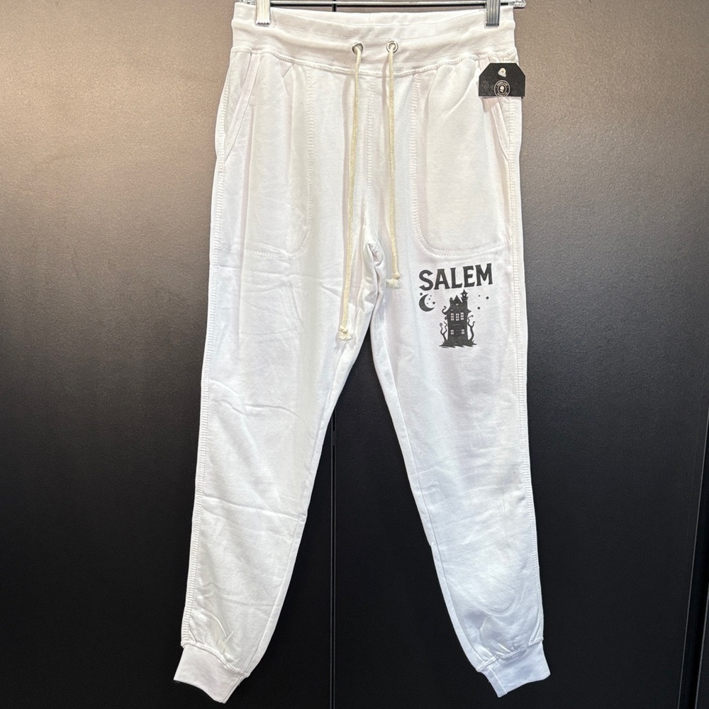 Pacific & Co.Joggers,fleece lined,hip pockets,elastic draw cord waist,Salem logo